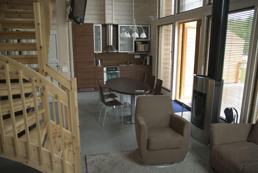 Kiurunrinne Villas Virasoja Pokoj fotografie