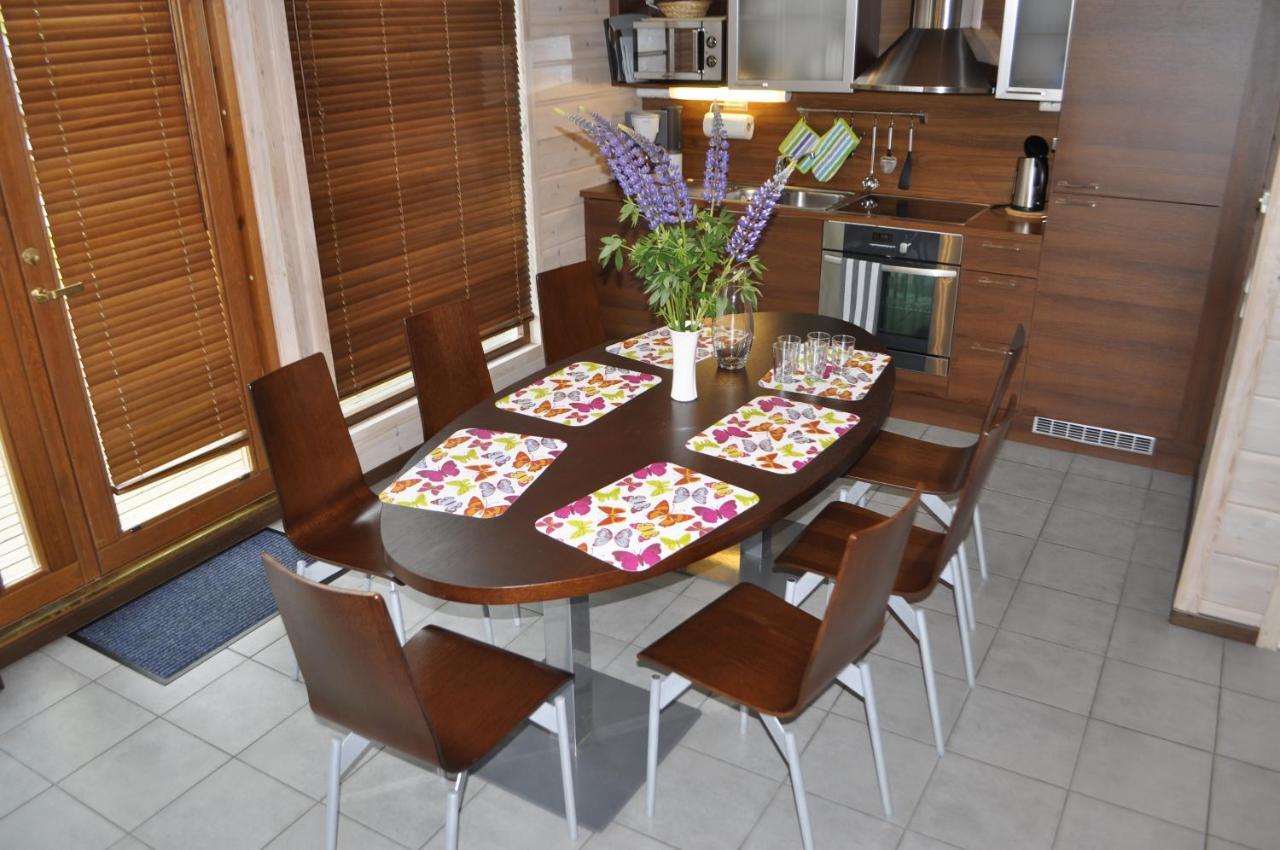 Kiurunrinne Villas Virasoja Pokoj fotografie